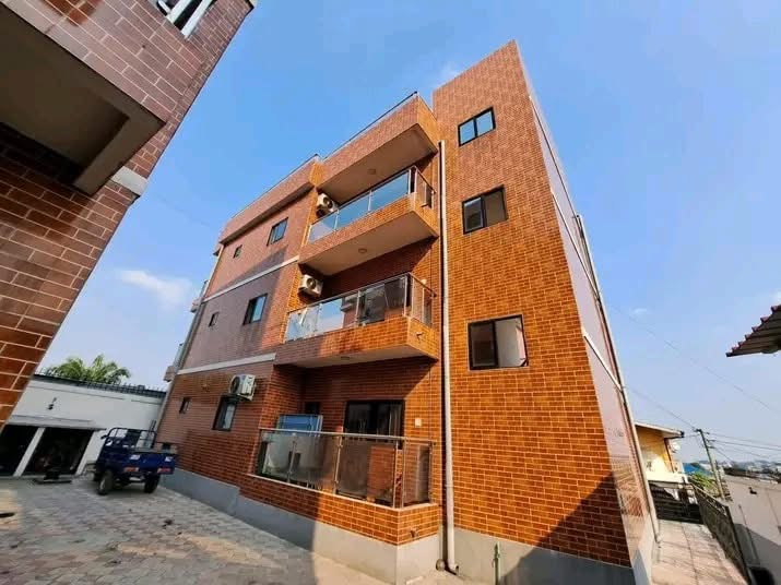 2 APPARTEMENTS À LOUER