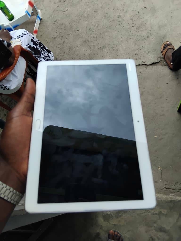 TABLETTE