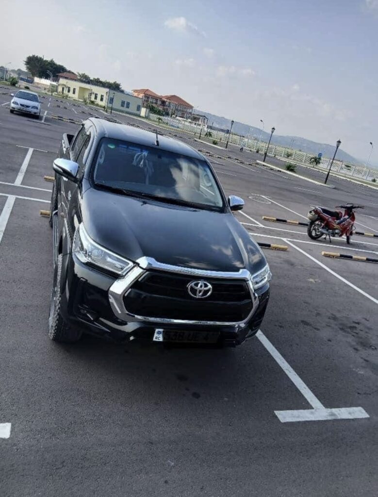 TOYOTA HILUX VIGO